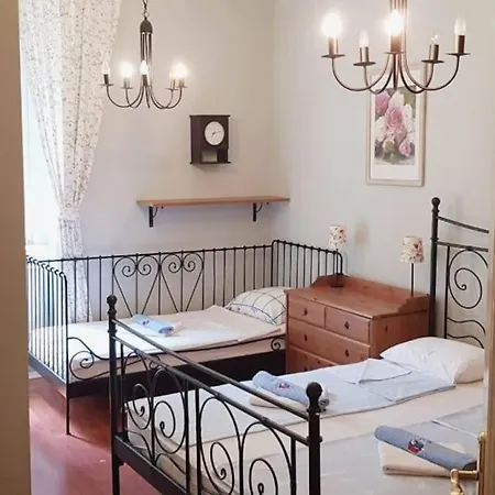 Apartman Lavender J.m. *